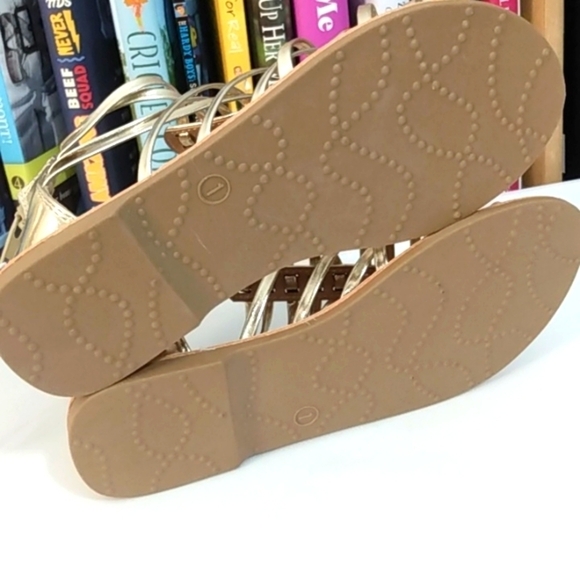 SELF ESTEEM GIRLS METALLIC GOLD GLADIATOR SANDALS SIZE 1 NWT - Picture 6 of 9